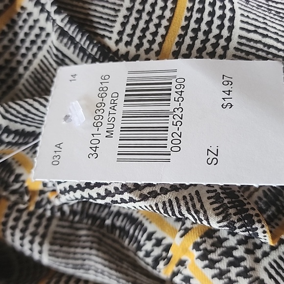 Blashe women's ruffled tie front blouse - Picture 7 of 11